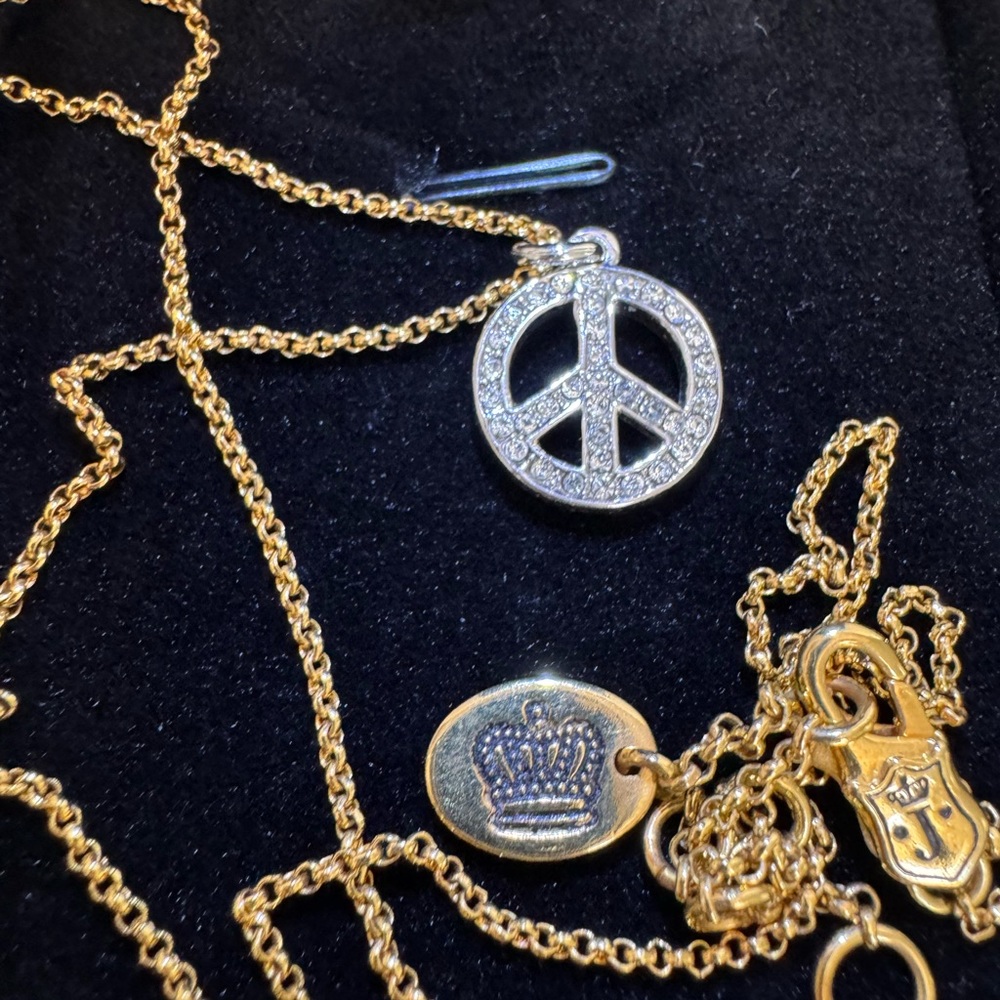 Juicy Couture Necklace Vintage EUC